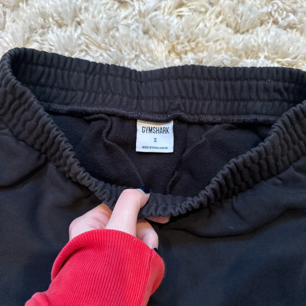 Gymshark Black Shorts - Picture 3 of 3